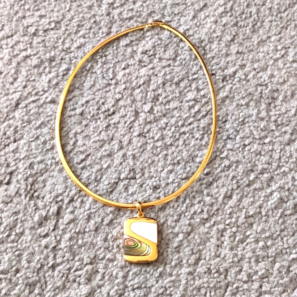 Lia Sophia pendant necklace